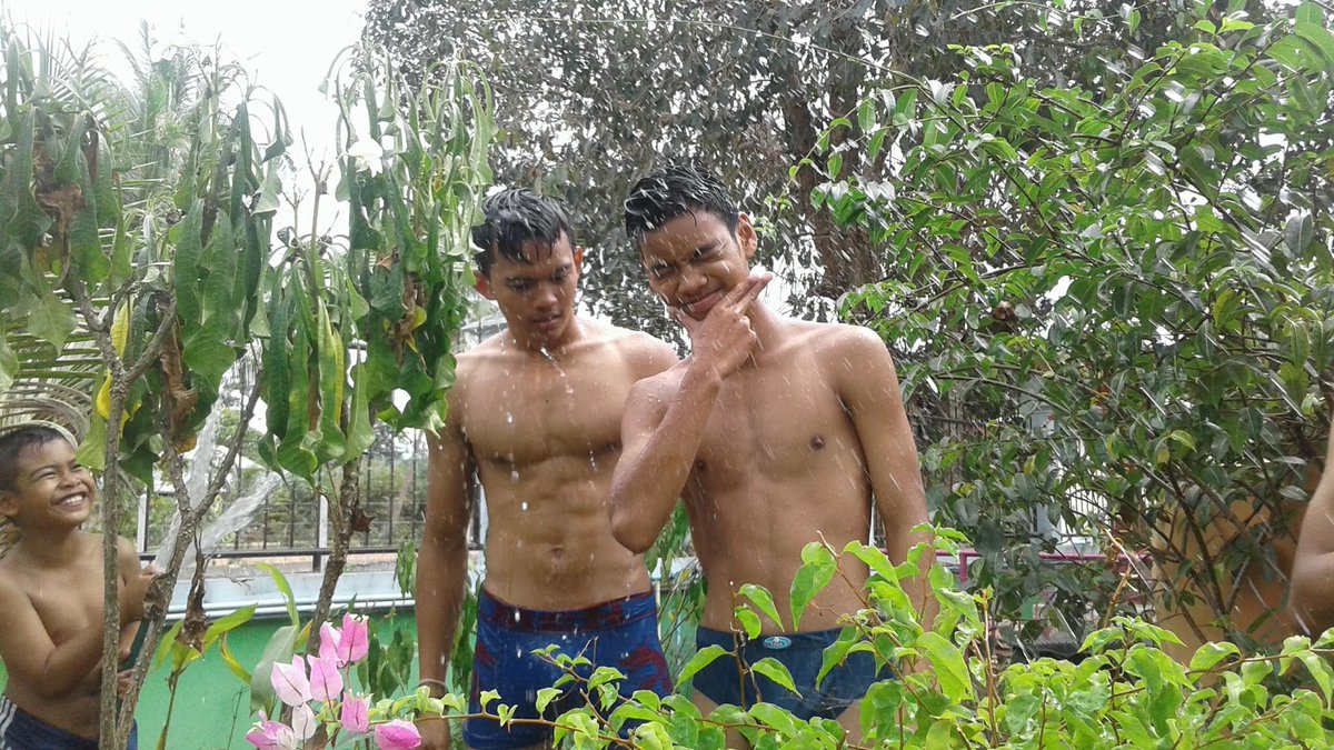 Non28200025's tweet photo. หุ่นดี https://t.co/F92R8pviSE