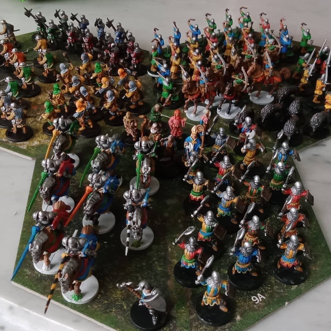MythicGamesMG's tweet photo. Amazing collection of pained minis from @atreides1974 #mythicgames #timeoflegendsjoanofarc #timeoflegends https://t.co/kn5j6JCsT0