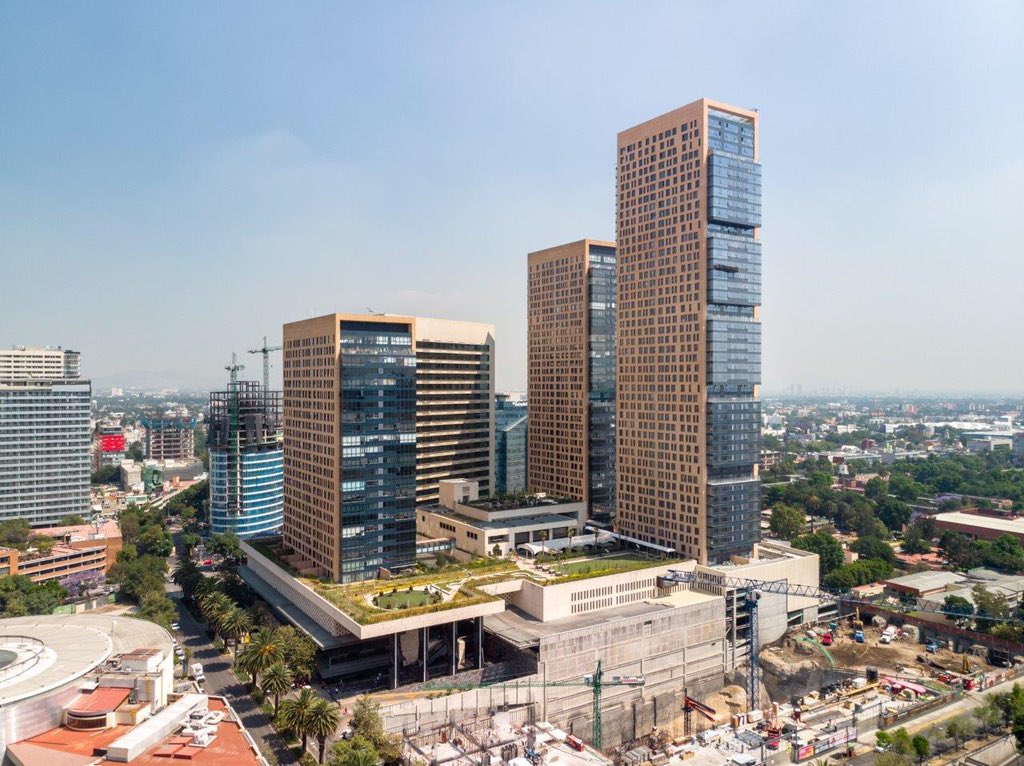 LEGORRETA_ARQS's tweet photo. #ConjuntoDeUsosMixtos #Miyana @miyanacomercial , proyecto de #Legorreta en la #CDMX, que cuenta con #oficinas, #comercios y #departamentos con #amenidades.
📸 @c13studio https://t.co/GTqXVixwtM