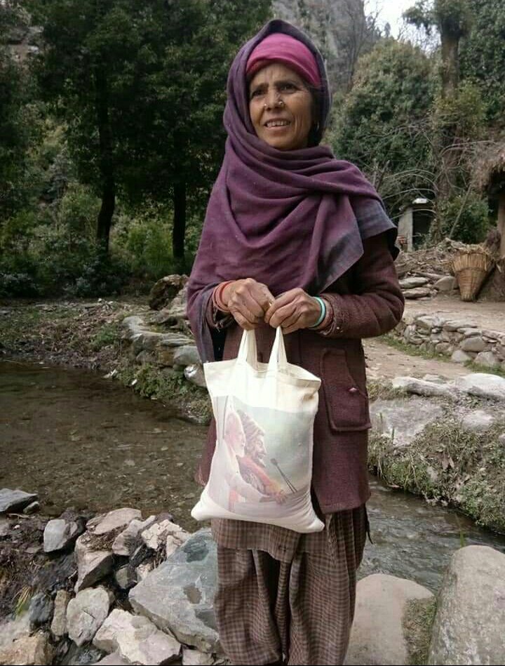 ManchSahara's tweet photo. @HUNARGUPTABJP1
@naveen_hmr @mukeshlokesh21

आत्मनिर्भर भारत 
प्लास्टिक बैग मुक्त भारत https://t.co/gnqlXL533o
