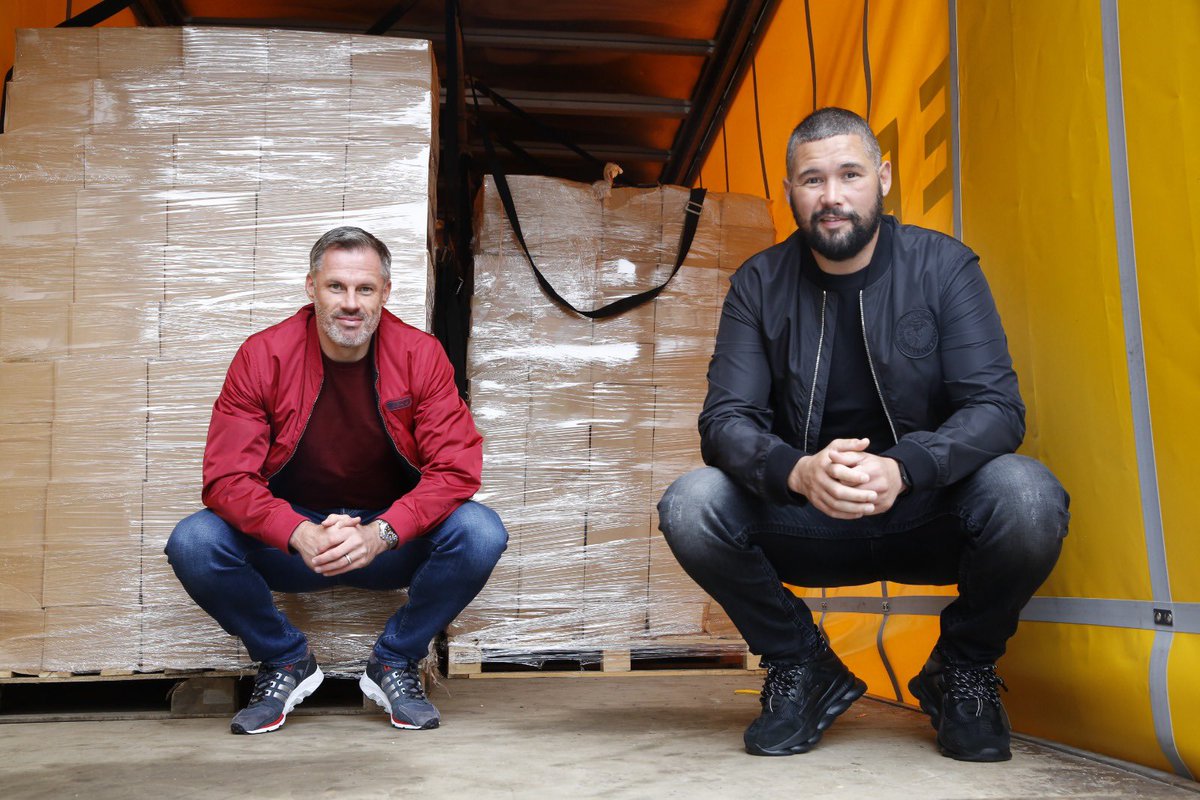 Thank you Gents. Tony Bellew 🥊 Jamie Carragher ⚽️ Joe Andrerson Helping today at the Whitechapel centre for homeless,providing food for the vulnerable from the Yianis Christodoulou foundation. True Liverpudlians. @yianisCY @yianischarity @TonyBellew @Carra23 @mayor_anderson