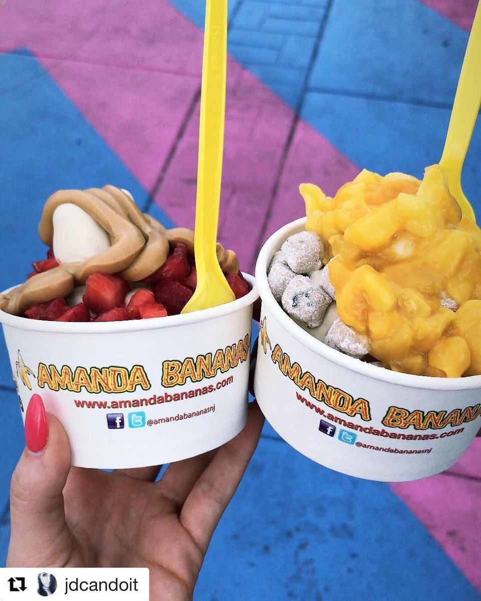 JC FOODIE FRIDAY: Amanda Banana with their delicious bananas based frozen treats can be found at many JC events or for additional locations or to book a private event reach out to info@amandabananas.com
#jcevents #foodtruck #supportNJLocal #daityfree #amandabananas
