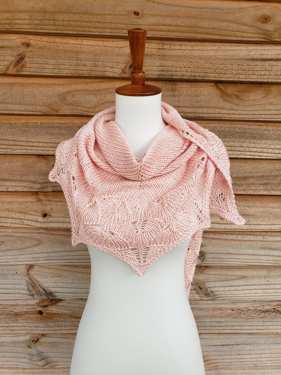 LittleNestCraft's tweet photo. Knit Bamboo and Silk Blush Pink Scarf
https://t.co/D0fvLxojy5 
#handmadeisbest #shopsmall #slowfashion #supporthandmade #newlisting #etsylisting #handknit #silkandbamboo #blushpink #knitscarf #triangleshawl #silkscarf #pinkaccessories #knitfashion #handmadeaccessories https://t.co/o0KEagp8HO