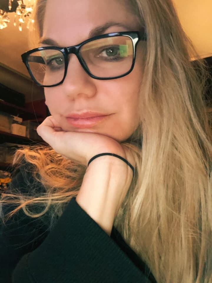 karikimmel's tweet image. Well, it’s not pretty, but just keepin it real... this is me after being in the studio for hours upon hours last night, eye makeup running everywhere and suuuper tired. Working on a few really exciting projects, so it’s totally worth it! But yeah..I’m a mess! #isittheweekendyet