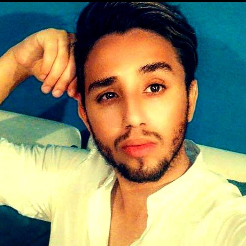 josemi21's tweet photo. #NuevaFotoDePerfil https://t.co/1poGIuMa5M