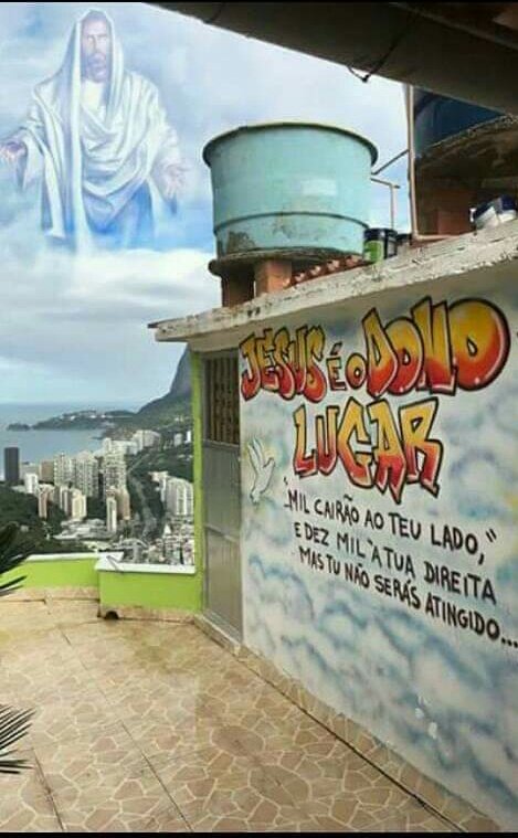 CooNutela's tweet photo. °•       🙌✌🕊#BoaTarde🕊✌🙌..

°          Cada Lugar um lugar cada Lugar uma Lei cada Lei uma Razao e Sempre Respeitei .. 🙌✌🕊🚂🚩 #CooAbençoadoo ✌💪🙌🙌..
#DEUSprotetorMaior ✌💪🙌🙌..
#TerraDoPaizaoRG157..✌💪🙌🙌.. https://t.co/j53mAyqF2i