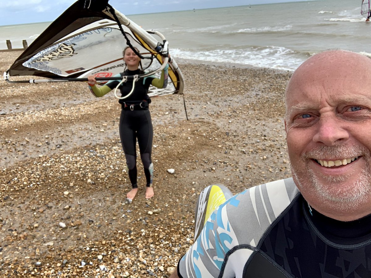 meggie270's tweet photo. 4 days in a row, of incredible conditions at my local 😍 Absolutely loved windsurfing most days this week!! I love being on the water- and it’s so fun to see the progress that can be made too!!  Here’s to making the most of summer on the sea 🌊🤩 https://t.co/iq9fi67bDs