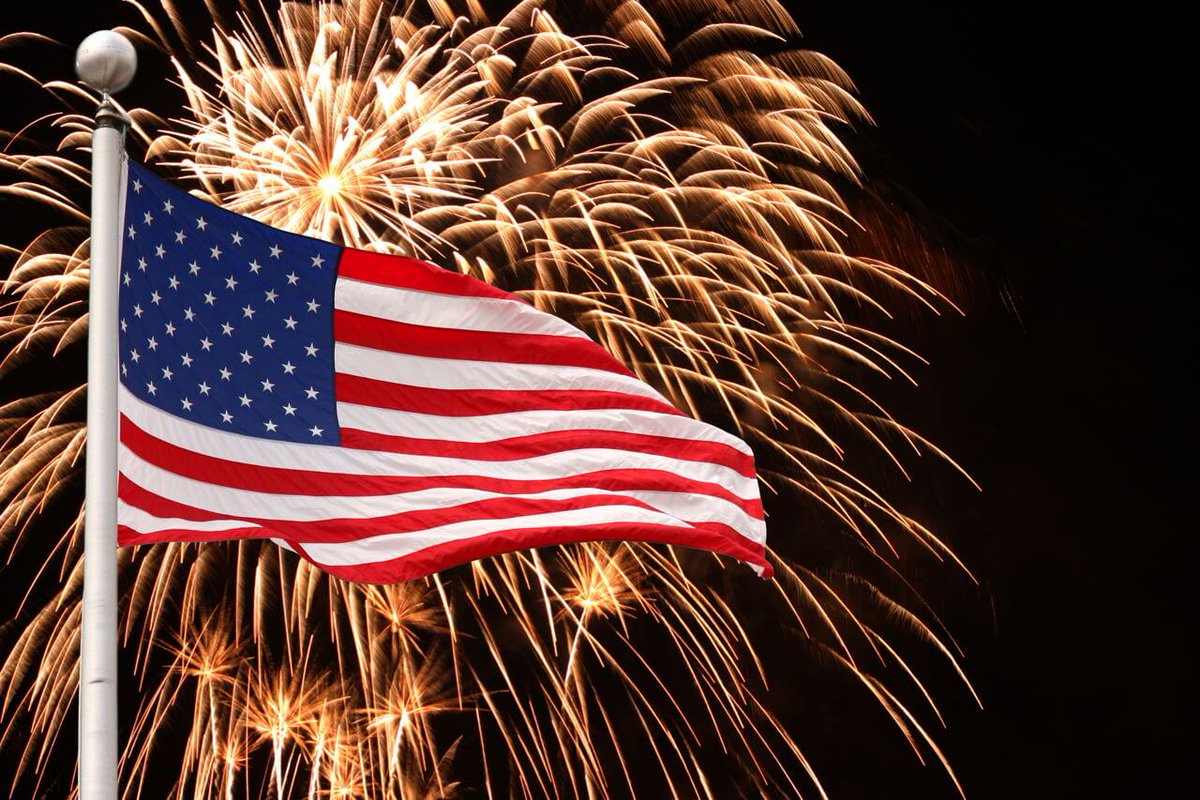 Axoscape's tweet photo. Happy 4th of July! Have a safe and happy holiday with your loved ones ❤️

#4thofJuly2020 https://t.co/y4s8Sb3a6Q