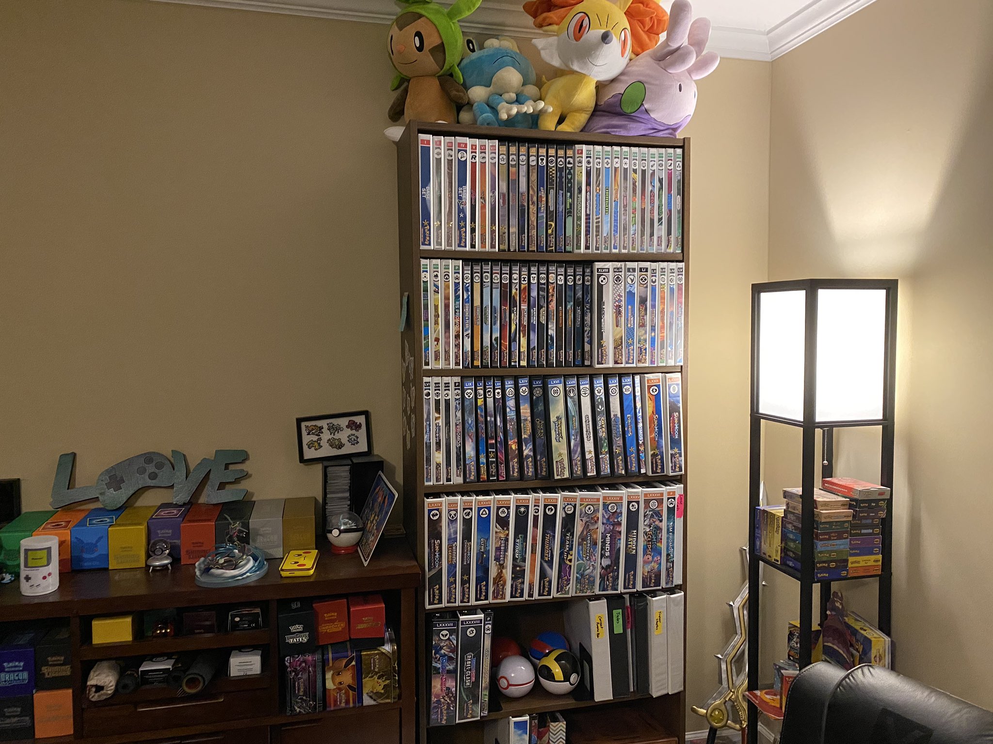 my pokemon card collection 50+ Official Cards with 5 Foils in Any Combination and at Least 1 Rarity, GX, EX, FA, Tag Team, Or Secret Rare : Toys & Games Chuggaaconroy on X: "This is