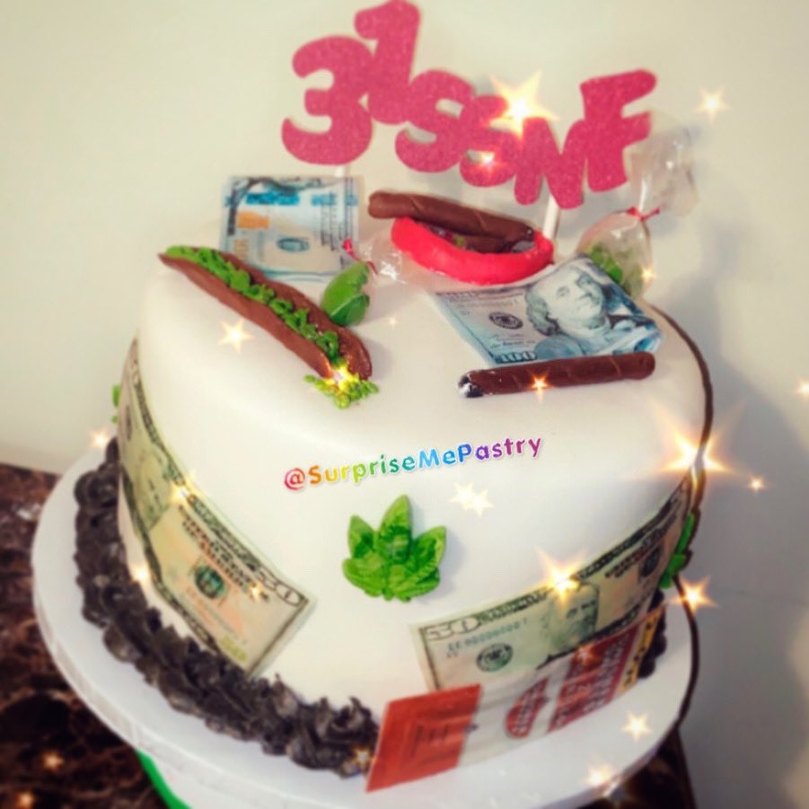 QueenieJ_SMP's tweet photo. #SurpriseMePastry #Cakes #AtlCakes #CakesAtl #BlackOwnedBusiness #BlackBusinessOwner #SmallBusinessOwner #CakesAtl #Trending #ChocolateCake #CakeLover #Foodie #Cupcakes #EdibleArt #CakeArt #Stoners #AtlBaker https://t.co/JmYYX2wvi9