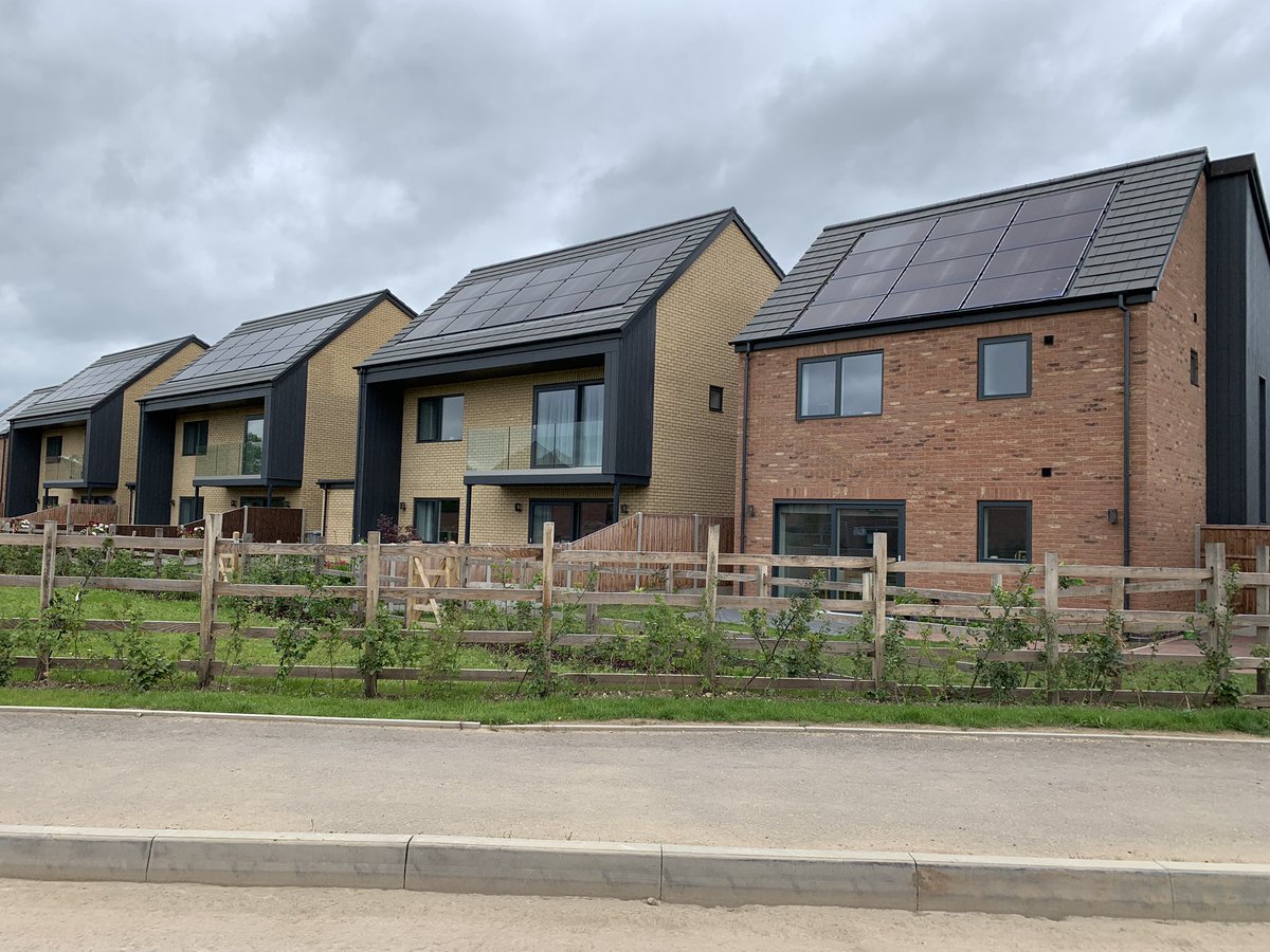 nigelnpw's tweet photo. @gustohomes in Collingham. Progress on the many varied homes of the future are now well under way. Eco family homes, retirement living and communal Apartments all available to view. https://t.co/S6cv3k7a5q