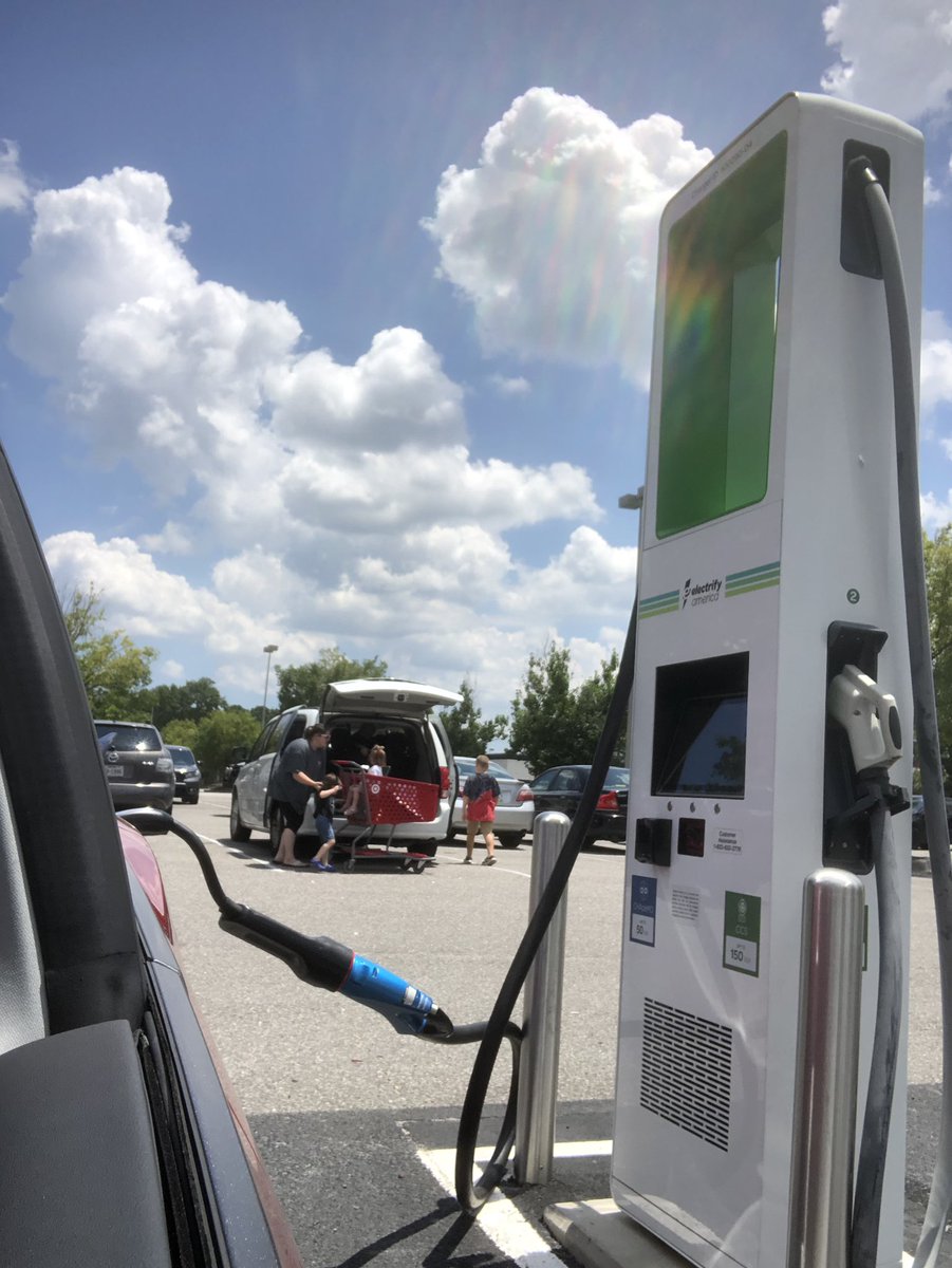 Tesla Evangelist tweet media