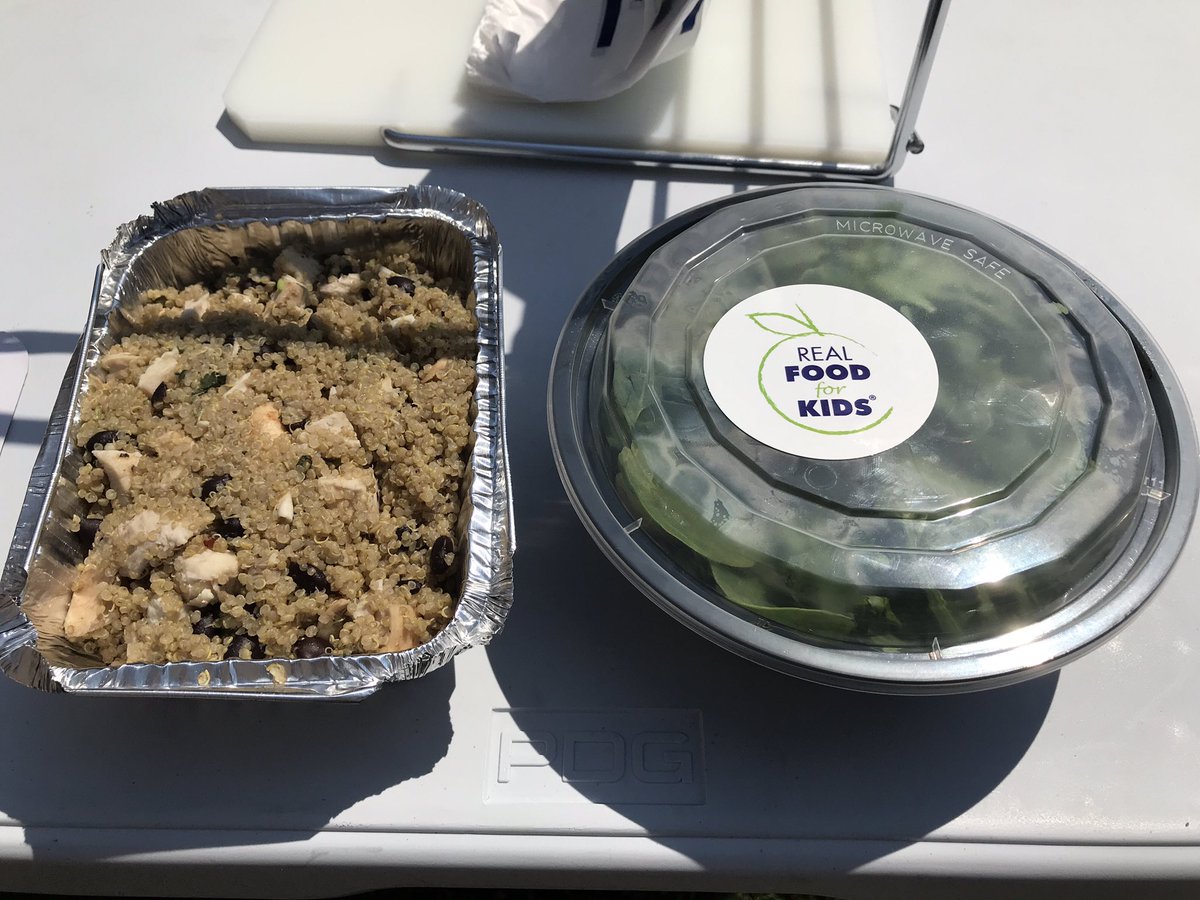 Thanks to <a href="/allspicecaterdc/">Allspice Catering</a> <a href="/realfoodforkids/">Real Food for Kids</a> and <a href="/goodfoodcompany/">Good Food Company</a> we had two delicious choices for families today!  We served 40 families in just 18 minutes, and distributed 200 meals in an hour.  Hunger doesn’t know it’s a holiday. #APSPerfectPartners <a href="/VPLiaison/">Dawn Smith</a>