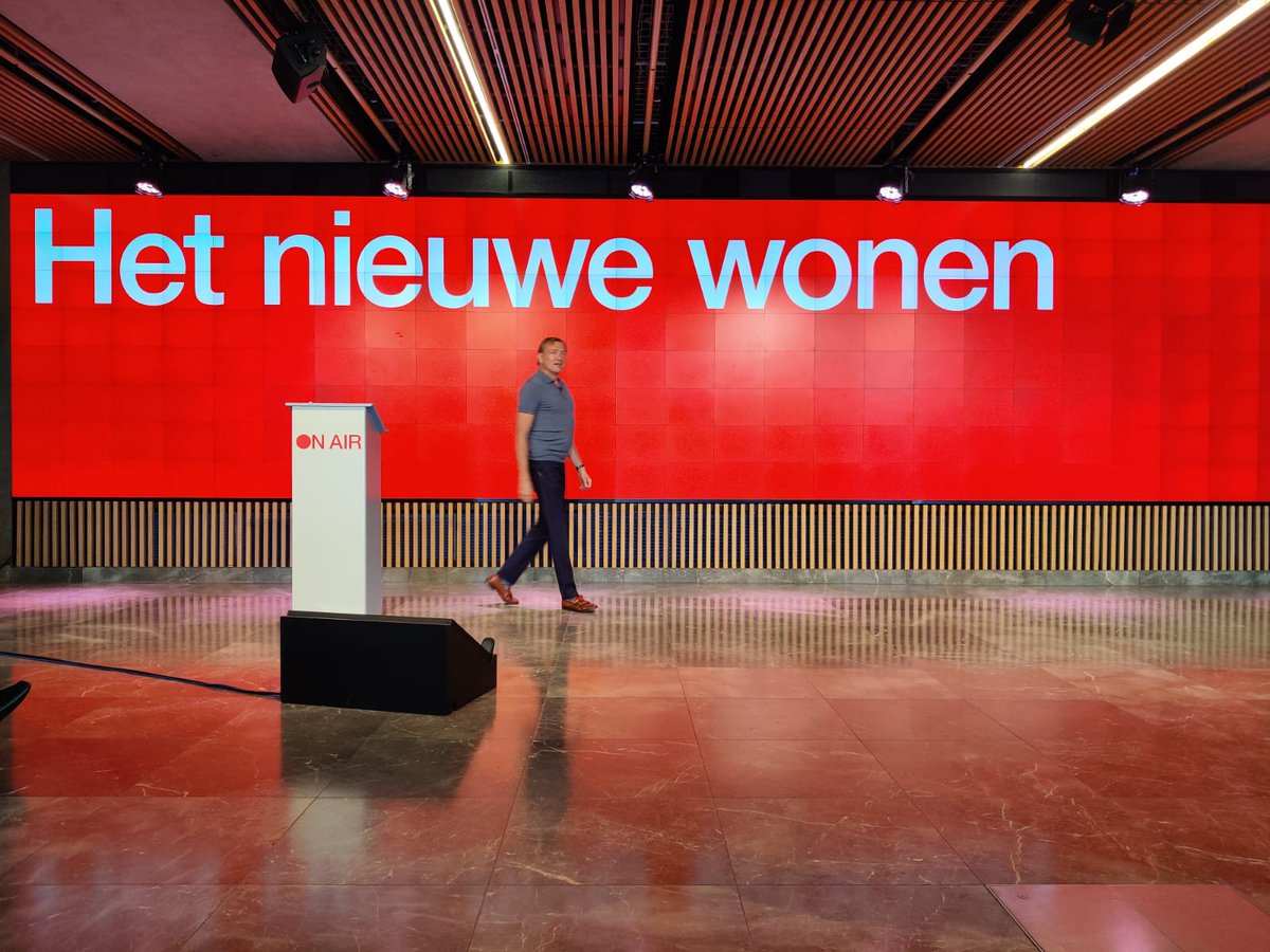basvanderpol's tweet photo. Team @AIRrotterdam vandaag 2x ON AIR. Winnaar Rotterdam Architectuurprijs #RAP19 Robert Winkel @MeiArch over natuur, inclusie &cultuurhistorie als kernwaarden woonopgave. Mattijs v Ruijven @Stadmakers010 & Dirk Peters @BARCODE_arch over masterplan #Rijnhaven in hart van Rotterdam https://t.co/gD4tYBZRuJ