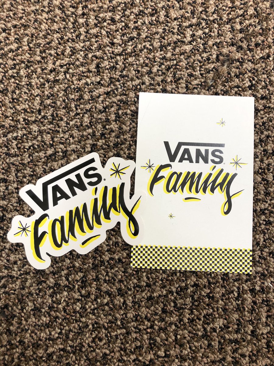 KBugSynowiec's tweet photo. Thanks #vansfamily for the surprise! Super cute and excited to wear. @VANS_66 It made my week! ☺️ https://t.co/htExbJw3lv