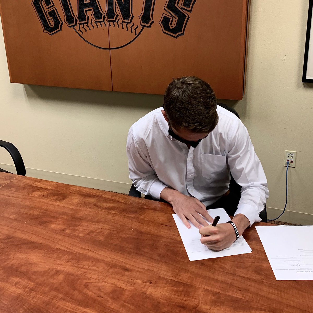 NCStateBaseball's tweet photo. S I G N E D ✍️ https://t.co/b2lrODHXSq