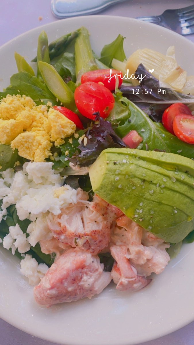 🦞 cobb (at <a href="/HugosFrog/">Hugo's Frog Bar & Fish House</a> Bar &amp; Fish House in Chicago, IL) swarmapp.com/c/hnW2ijYAB3m