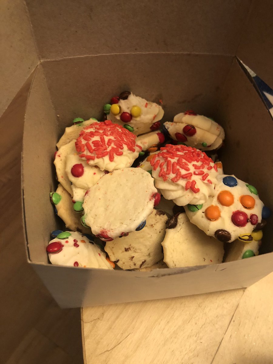 brian_mathew75's tweet photo. A treat for my midnight #munchies and then @terravidahc for some real fireworks #medicalmarijuana #4thofJuly2020 #whatproblems https://t.co/9iuWi1OMdd