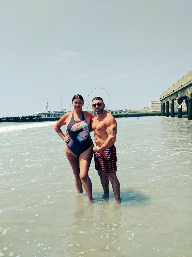 elliotthetrainr's tweet photo. https://t.co/W4pWGDc5BL Friday baby 💪🏼 #july4th weekend. Need some serious carbohydrates. 👊🏼 @TheOceanAC #familyfirst #lafamilia #oceanac #oceancasinoresort #oceancasinoac https://t.co/6lWgPBt960