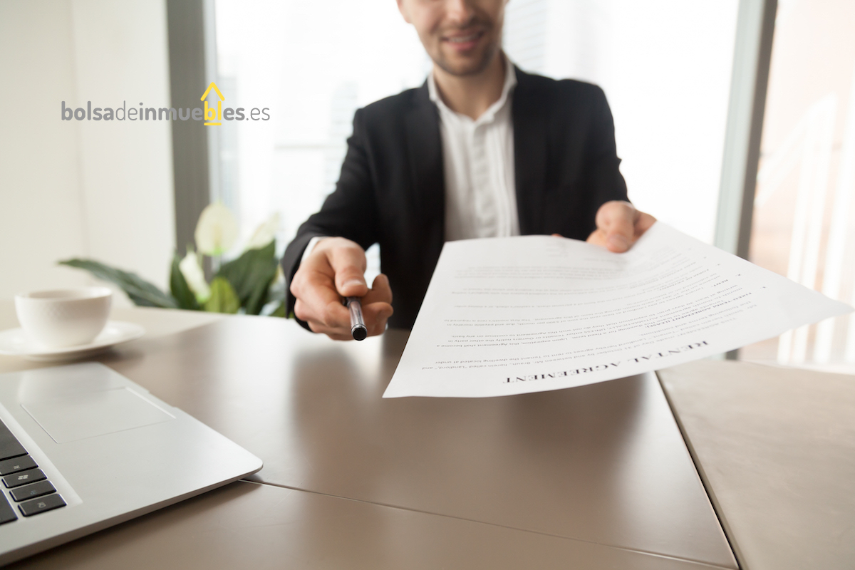 bolsadeinmuebl3's tweet photo. 👉Seis expertos Inmobiliarios , en distintos puntos de
España,pronostican la recuperación del sector tras el verano. ¿Te interesa? Más aquí 👉
https://t.co/gk7ROfjpgP
#realstate #bolsadeinmuebles #portalinmo #agentesinmo
#inmoexpertos https://t.co/uWTlILjbII