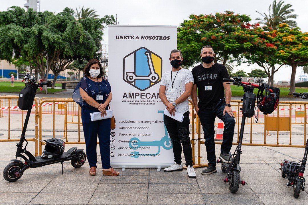 AAmpecan's tweet photo. Rueda de prensa de Ampecan. 
Iniciativas mes de Julio. 
#vmp #patineteselectricos #patineteelectrico #patinetescanarias #patinetes
https://t.co/xvBmuAHWz2 https://t.co/5pPLiLwlLj