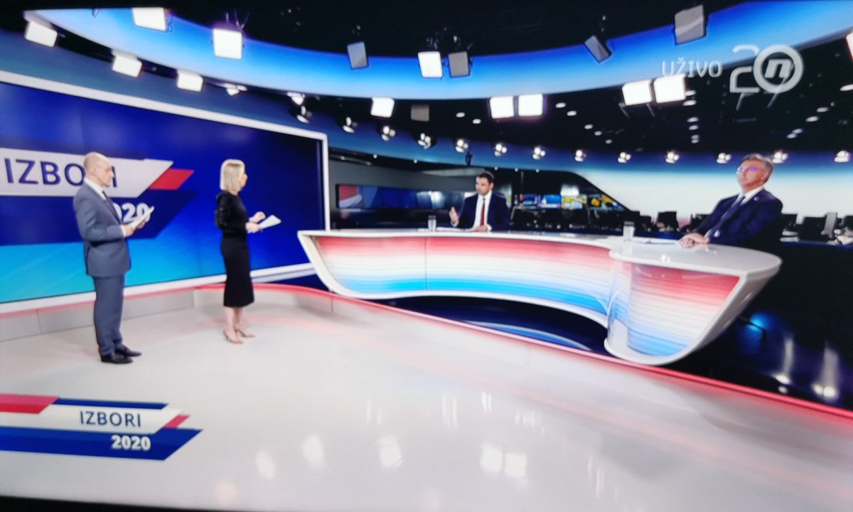 IlijaJandric's tweet photo. Sve čekam da Bero i Plenki počnu čitati vijesti 😊 #Izbori2020 https://t.co/YtoZk0jCWZ