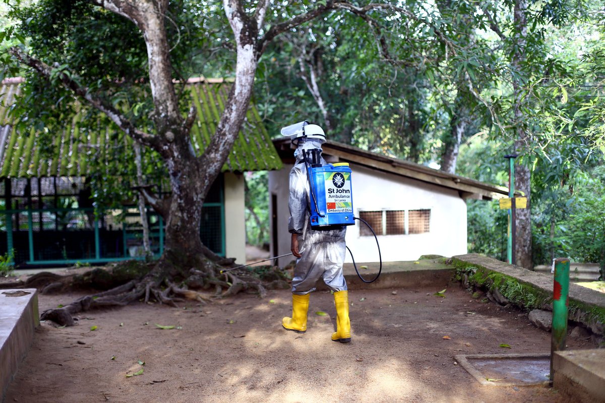 SJA_colombo's tweet photo. Disinfected Katugoda primary school Salawa to prevent the spread of coronavirus
කටුගොඩ ප්‍රාථමික පාසල සලාව, විෂබීජ හරණය කිරීම https://t.co/HMNxMp9F5X