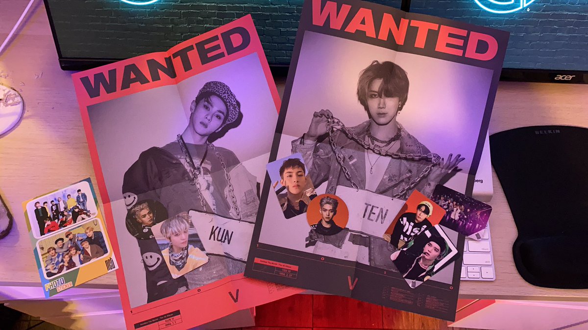 AlawnMusic's tweet photo. Giveaway time! All you have to do is follow me, retweet this and reply! The random winner will get all of these and I’ll sign the poster of their choice 🙌🏼 #AwakenTheWorld #WayV #Giveaway https://t.co/eCAcJw7Mhm