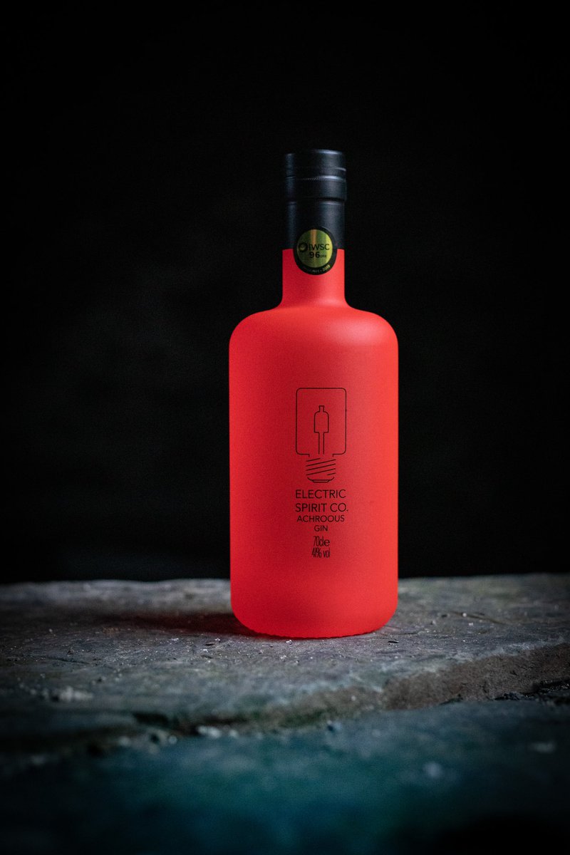 for_ser's tweet photo. #Achroous @ElecSpiritCo what a bottle to shoot 😍
@Craft56Scotland @scottish_gin @ScotGinAwards @WelshGinClub @CanonUKandIE #productshoot #gin #ginsoftheworld #productphotography #Canon https://t.co/V3uyCuoP03