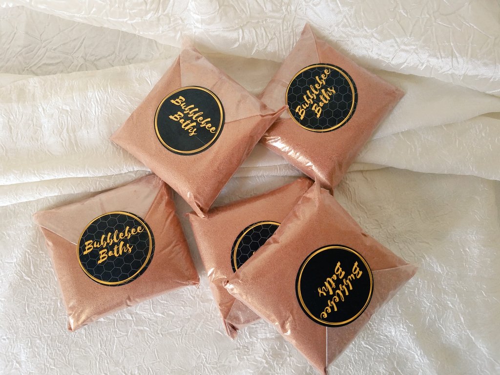 BubbleBeeBaths's tweet photo. The OG scents are back in stock! Flower Child, Milk and Honey, Queen Bee, and Midnight Lust https://t.co/YMu2VtUuXT