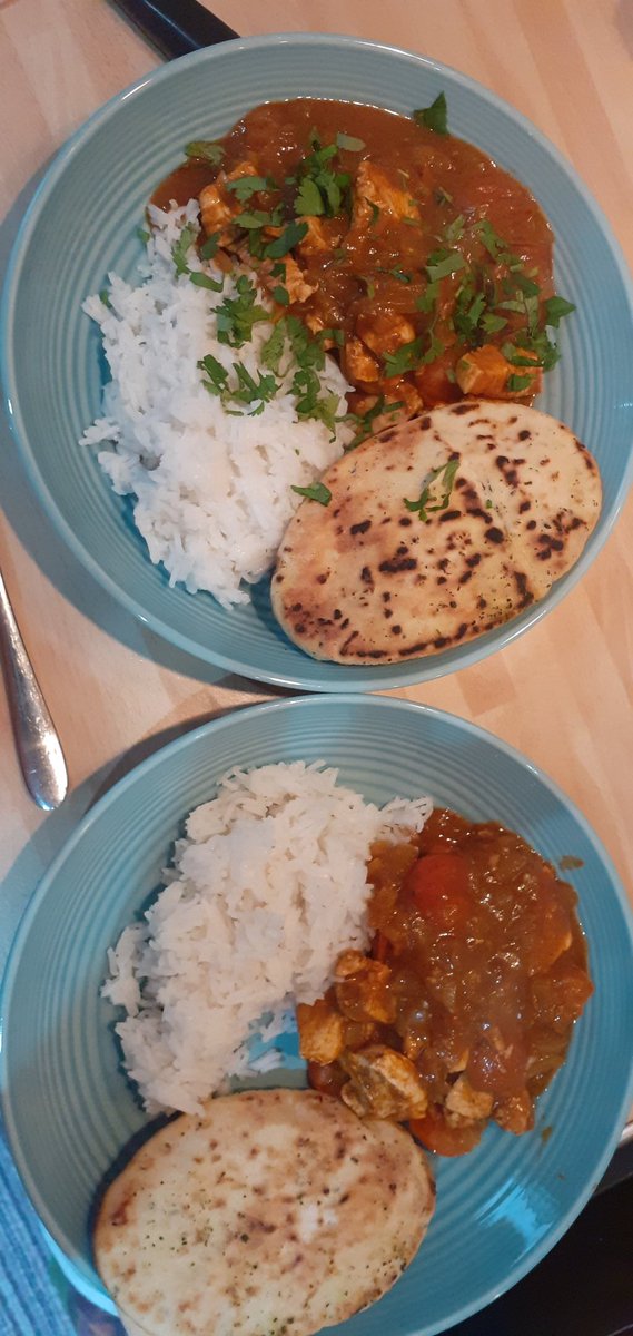 MissHensonHist's tweet photo. Bhuna + Frozen II with my favourite person = the Friday night lockdown dream #RMnotgoingout https://t.co/NCql1OJvHK