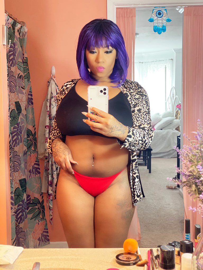 enviroyal's tweet photo. ๐โค๏ธ๐LOVVVE MY NEW UNDERWEAR๐๐ VISIT https://t.co/H8Dq7a9Sz2 && ORDER โTHE RED WEEKEND THONGโ NOWโผ๏ธ CODE: ENVIROYAL โ40%OFFโผ๏ธ #Envi #enviroyal #nkdunderwear #friday #summer #life #teamenvi #royalseason #party #trending #purplehair #purplehairdontcare https://t.co/chA8LKPPZO