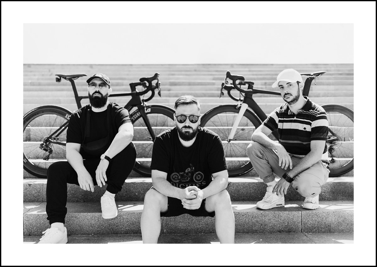 FALSALARMA1's tweet photo. Os dejamos por aquí una foto del rodaje del clip para el nuevo single!! Desvelaremos la fecha de salida pronto, estad atentos🧐🧐

Fotografía : @celinamartiins https://t.co/Pn8F22BLzb