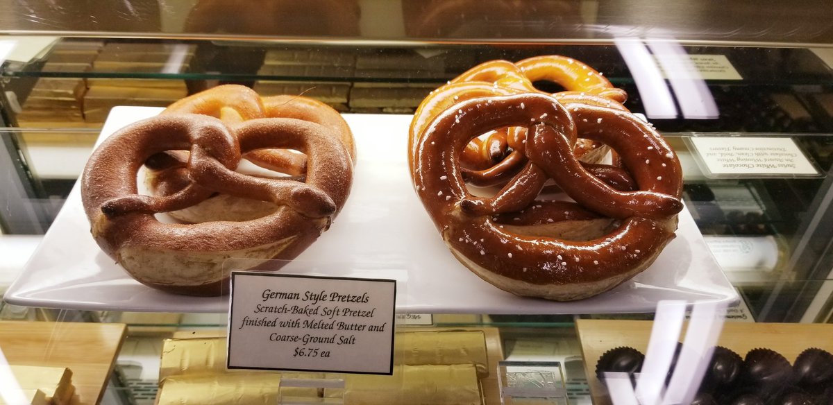 BCSChocolateGallery tweet media