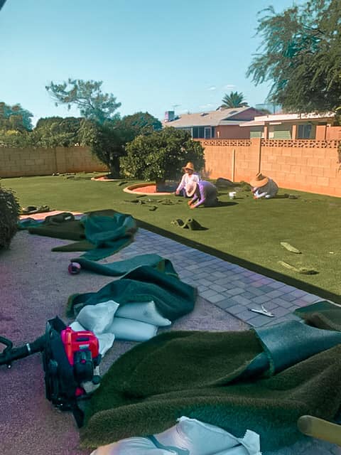 Grassmasters01's tweet image. It’s not the weekend yet! We’re making sure we work hard for you can have a gorgeous yard ready for Fourth of July! 🎇
#artificialgrass #artificialgrassmasters #happyfourth #workinghard #pavers
