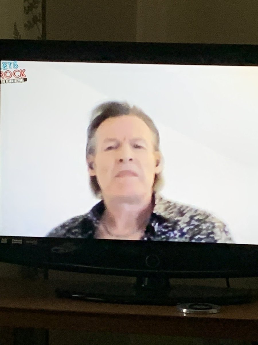 Solutions2Bus's tweet image. Enjoying 80’s Lockfest ! #lockfest #letsrock #80sLockdownFest