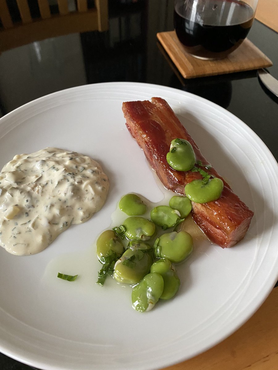 Ktb16's tweet photo. @GaryUsher_Chef  lovely dinner tonight, you and your team have made it really easy! Having pudding tomorrow as too full today, now just need someone for the washing up! (And the box has already been repurposed!) https://t.co/ZDxF0GldJj