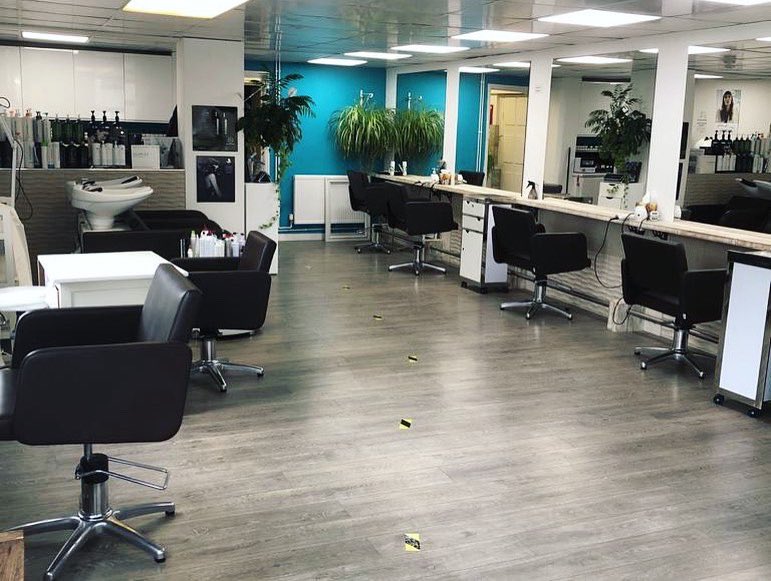 GoodHairDaysRut's tweet photo. Stamford we are ready!
🎉🌈✨💕 https://t.co/Ly93sSCNW0