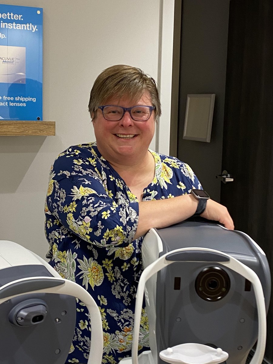 DavidOptometry's tweet photo. The doctor is in! If it's time to get your eyes checked, give us a shout at the gorgeous new Target Optical in #BroadRipple at the #Glendale Town Center. #optometristIndy. Book online at: https://t.co/GGhv93QydE https://t.co/x2tGwZOthD