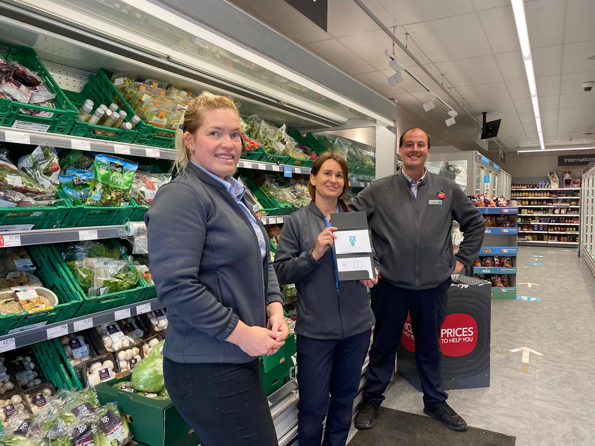 HarveyRainbow's tweet photo. 🎉🎉Big shout out to Karolina our team leader who celebrates her 5 year service award at Great Linford, she is perfect example of doing what matters most 🎉🎉 @Ragesh2018 https://t.co/xEL3B4iy82