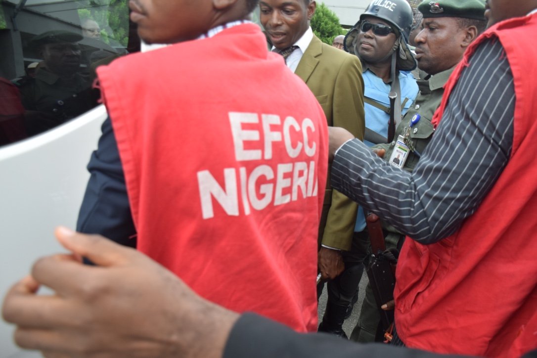 thecableng's tweet photo. EFCC denies dropping #Adoke from key OPL 245 case — despite evidence | TheCable https://t.co/G0qzJto8Gh
#OPL245 https://t.co/KKP6o2cAeS