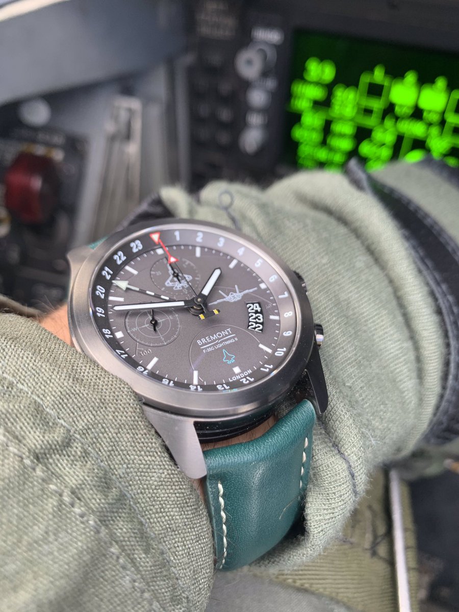 BremontMilitary's tweet image. Nice snap for a #FighterFriday. This @Bremont military edition for pilots of the F-35C is having a great time in the cockpit of an F/A-18E Super Hornet. Hope your Bremont is doing something fun today as well! Have a great weekend. #F35C #LightningII #FA18E #SuperHornet