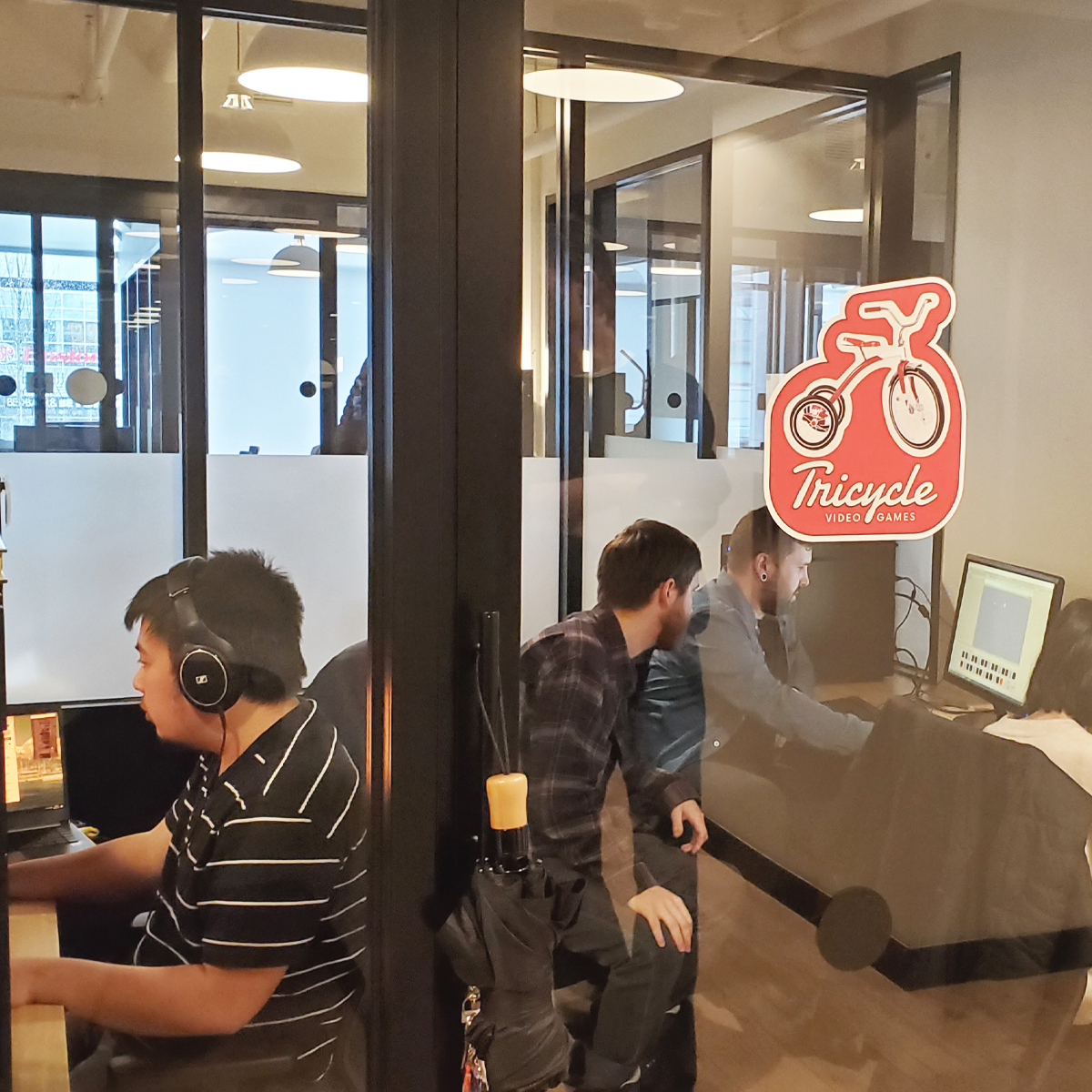 TricycleGames's tweet image. Deny, Damon, and Spencer working hard on Medium Rare to bring you updates! Have a great Friday everyone!

#tricyclegames #mobilegaming #gamedevelopemnt #workinghard #indiegame #mobilegames #tgif #bcbusiness #indiegamedev #vancouvertec #vancouverstartup