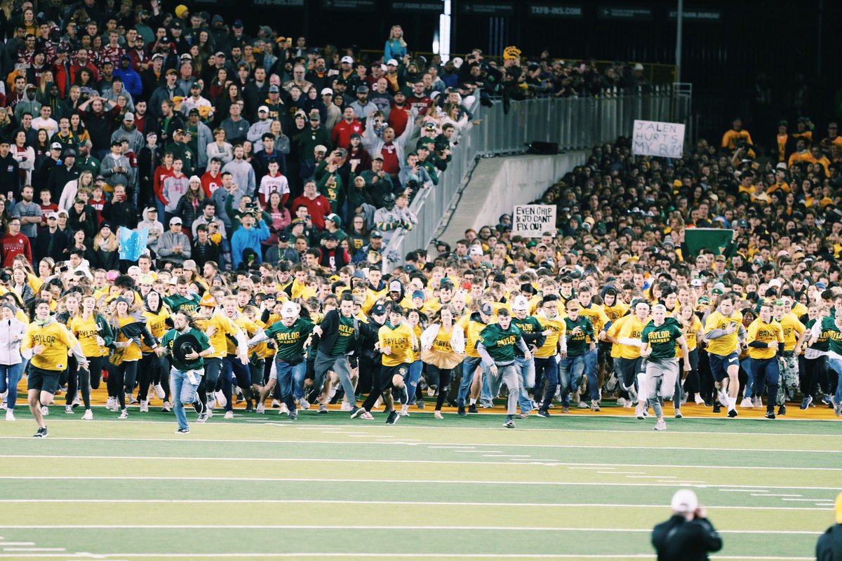 BaylorLine's tweet image. Only 9 days left to order YOUR Traditions Box!!! Don’t miss your chance to join 50 years of the Baylor Line!