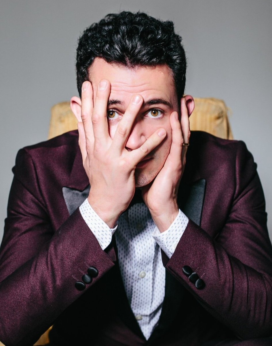 theversionX's tweet image. Watching @Justin_Willman&apos;s awesome show on #netflix.

Mind. Blown.

#MagicForHumans