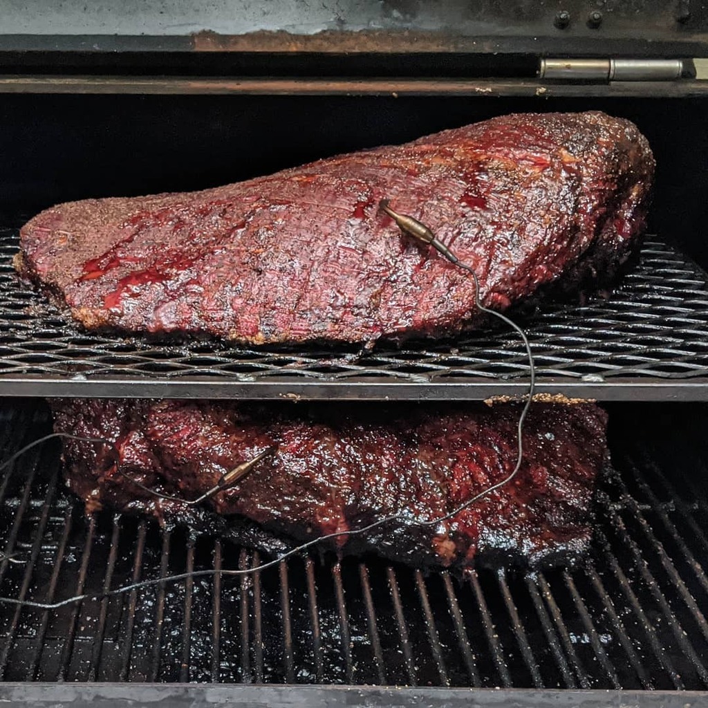 bisicoder's tweet image. Pre-wrap at the stall. #yodersmokers #brisket instagr.am/p/CCMUUIBgRF4/