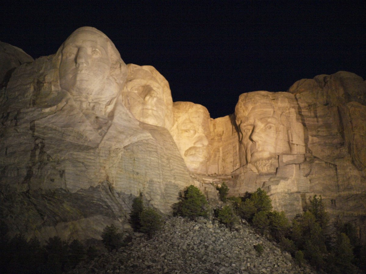 Tonight’s event is ostensibly an Independence Day celebration at the foot of Mt. Rushmore.In reality, it is a garish public masturbation by America’s fragile eggshell president.3/