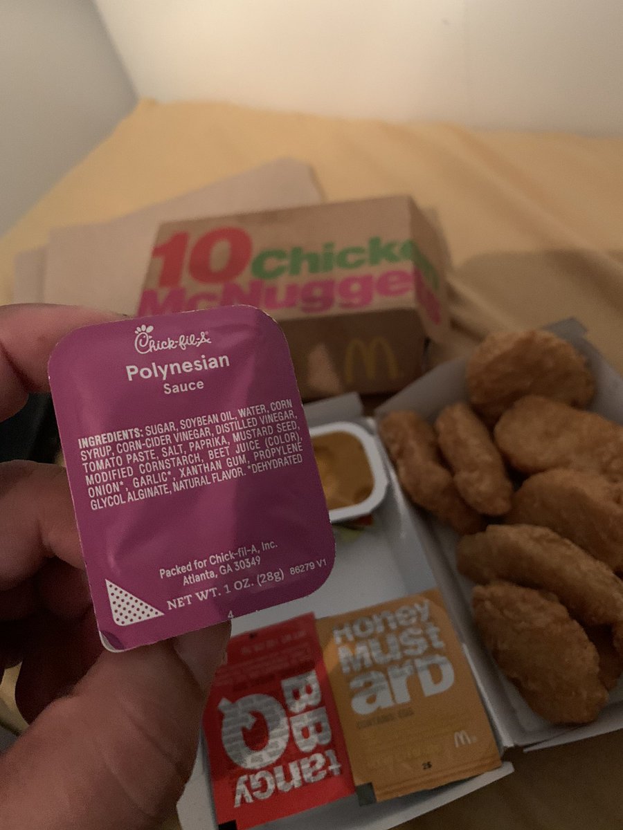 RChUStLe's tweet photo. Dear @McDonalds 3 sauces per 20 piece nuggets proves you don’t love me..... @ChickfilA is like a good stepfather; shows love even when @ChickfilA doesn’t have to! https://t.co/Oh8aX0MokM
