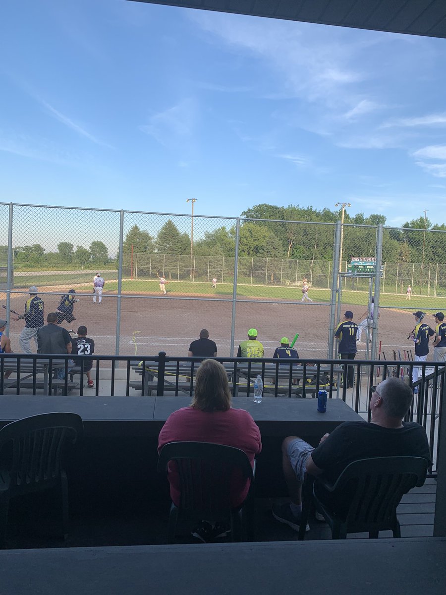 ExpressBallDBQ's tweet photo. We’re in Denmark, WI tonight at the home of the Circle Tap Dukes, a top fastpitch team in the world. First pitch tonight to start the modified tournament for Express at 9:00 against Laserform. Lineup for tonight’s game: https://t.co/Fm1MAJDFlY