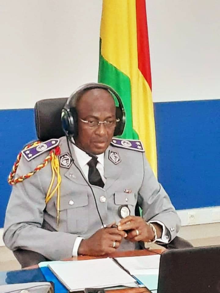 WassolonDiakite's tweet photo. MANDIANA :Il s’agit de trois grandes têtes des partis politiques du PEDN, du PADES et du CPUG qui ont adhéré officiellement ce vendredi au parti au pouvoir , le RPG ARC.
Mohamed Keita (PADES), Magan Bayo (CPUG) et Mohamed Lamine Bayo (PEDN) ont rallié les rangs du RPG arc-en cie. https://t.co/wSiZvieFYH